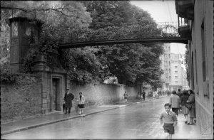 OT. Fotos de Vitoria y sus alrededores. Lfm-156ii-32-calle-siervas-de-jesus-28-05-1959-autor-s-arina-amvg